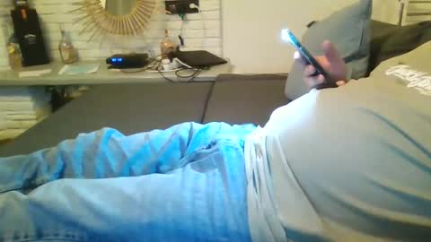Snapshot of submissivguy chatting on January 11, 9:46 pm submissivguy online show from January 11, 9:46 pm