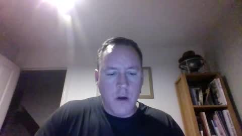 Snapshot of subpig84 chatting on February 26, 11:04 pm Sub Male online show from February 26, 11:04 pm