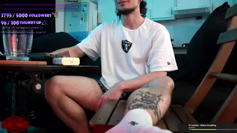 Im Substanc3  online show from October 4, 7:56 pm