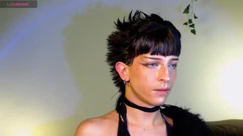 Snapshot of succubot chatting on October 28, 6:39 am Angel online show from October 28, 6:39 am