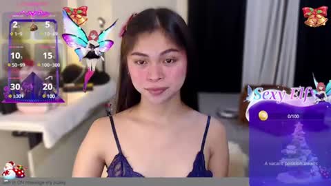 Snapshot of suckablechick chatting on January 1, 12:44 pm Marry online show from January 1, 12:44 pm