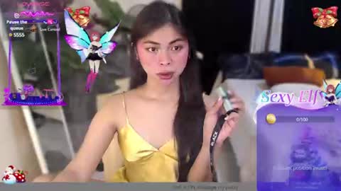 Snapshot of suckablechick chatting on January 13, 5:12 am Marry online show from January 13, 5:12 am