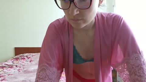 Snapshot of suckmydickifurstreight chatting on November 17, 6:19 am suckmydickifurstreight online show from November 17, 6:19 am