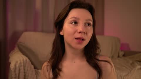 sueflay online show from April 22, 12:07 pm