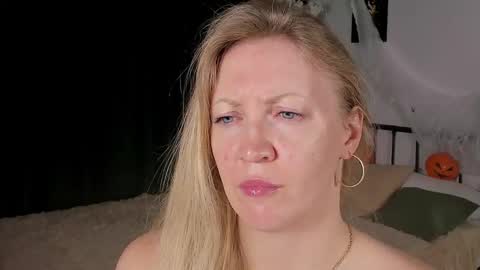 sugamomy online show from October 28, 12:58 am