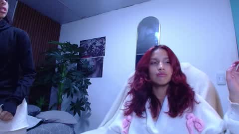 Snapshot of sugar_angel_ chatting on February 12, 10:43 am ANGEL online show from February 12, 10:43 am