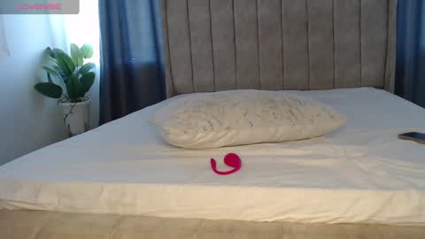 sugarboooty online show from September 30, 7:57 am