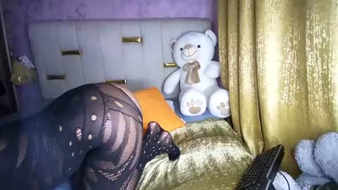 Snapshot of sugar_rush_cutie chatting on July 23, 7:17 am sugar_rush_cutie online show from July 23, 7:17 am
