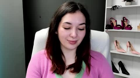 Snapshot of sugar_xmegan chatting on May 18, 6:41 am Megan online show from May 18, 6:41 am