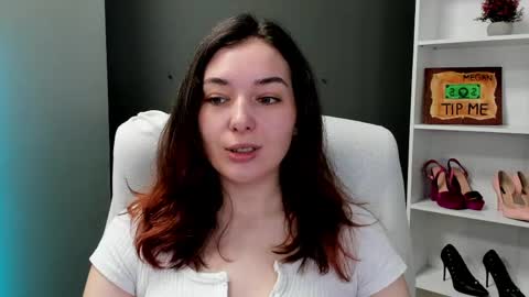 Snapshot of sugar_xmegan chatting on June 2, 6:48 am Megan online show from June 2, 6:48 am