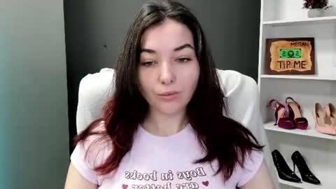 Snapshot of sugar_xmegan chatting on June 17, 6:38 am Megan online show from June 17, 6:38 am