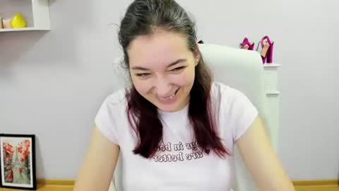 Snapshot of sugar_xmegan chatting on June 25, 7:35 am Megan online show from June 25, 7:35 am