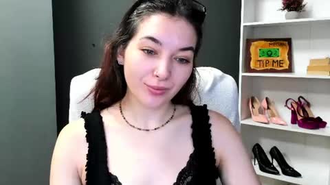 Snapshot of sugar_xmegan chatting on July 6, 6:54 am Megan online show from July 6, 6:54 am