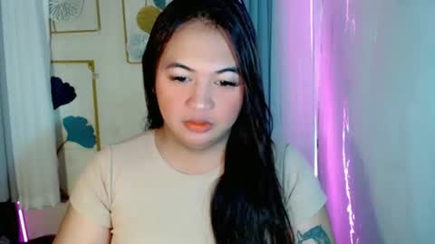 belle online show from April 27, 10:02 am