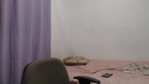 sour candy online show from December 22, 1:08 pm