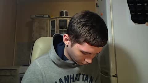 Snapshot of sugarrebit chatting on December 14, 4:01 am Sugarbutter  online show from December 14, 4:01 am