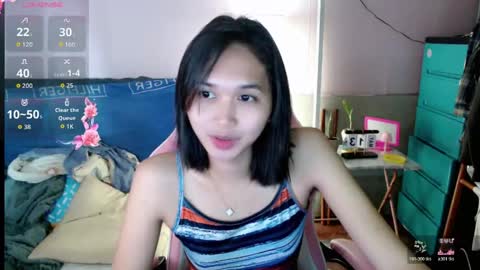 Snapshot of sugarsighs chatting on May 13, 6:44 am Sugar online show from May 13, 6:44 am
