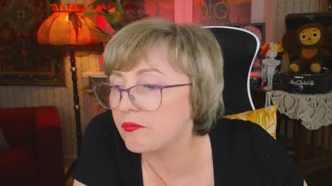 Vivien online show from December 11, 3:26 pm