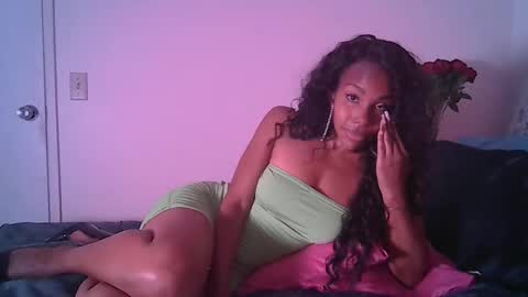 Kim Lee online show from April 27, 10:35 am