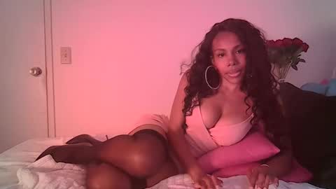 Kim Lee online show from May 3, 2:45 pm