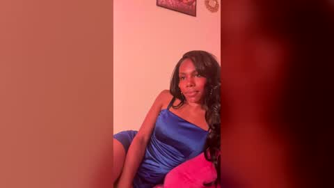 Kim Lee online show from July 11, 3:15 pm