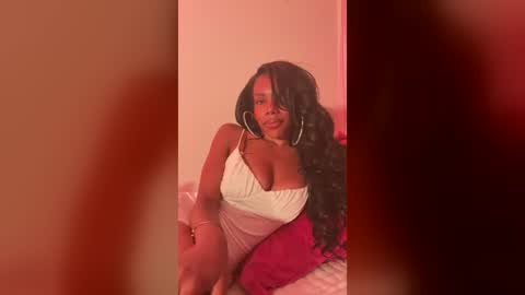 Kim Lee online show from August 8, 2:19 pm