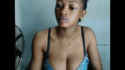 Snapshot of sugarxpussy chatting on July 2, 8:09 am sugarxpussy online show from July 2, 8:09 am