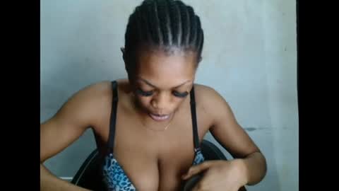 Snapshot of sugarxpussy chatting on July 14, 9:03 am sugarxpussy online show from July 14, 9:03 am