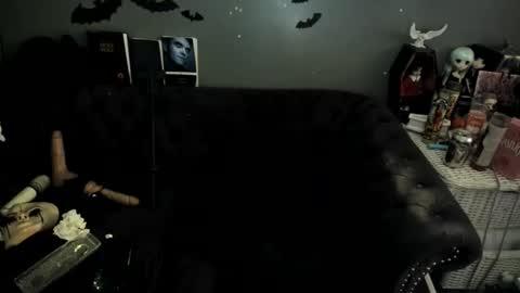 Snapshot of sugary_sweet chatting on October 29, 10:11 pm Sugary online show from October 29, 10:11 pm