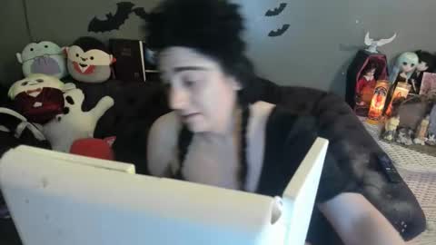 Snapshot of sugary_sweet chatting on November 13, 4:50 pm Sugary online show from November 13, 4:50 pm