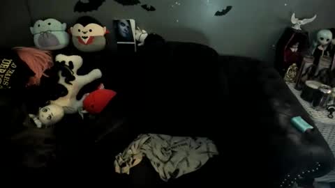 Snapshot of sugary_sweet chatting on November 25, 2:44 am Sugary online show from November 25, 2:44 am