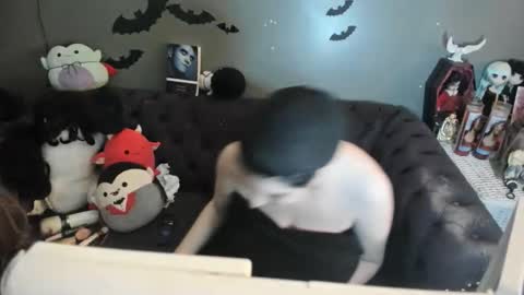 Snapshot of sugary_sweet chatting on November 30, 2:26 am Sugary online show from November 30, 2:26 am