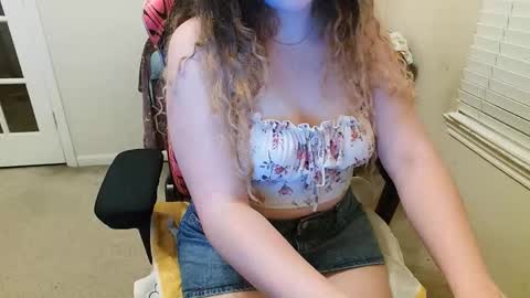 sugasunny online show from October 20, 4:13 am