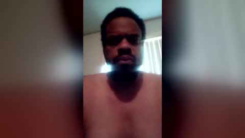 Snapshot of suge427889 chatting on July 1, 7:35 pm suge427889 online show from July 1, 7:35 pm