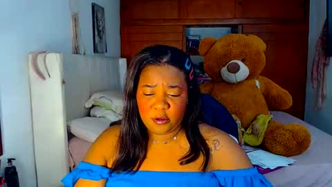 Cami   Back in 2 hours online show from February 25, 6:12 am