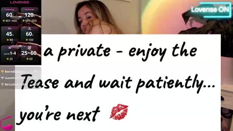 Snapshot of suggestivebehavior chatting on September 27, 1:32 am Mia online show from September 27, 1:32 am