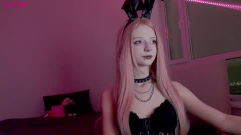 Yunoo   online show from January 9, 8:54 pm