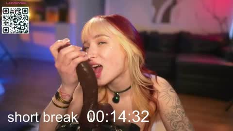Lika ginger  Jessy blond   online show from May 1, 3:11 am