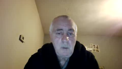me online show from February 25, 5:11 pm
