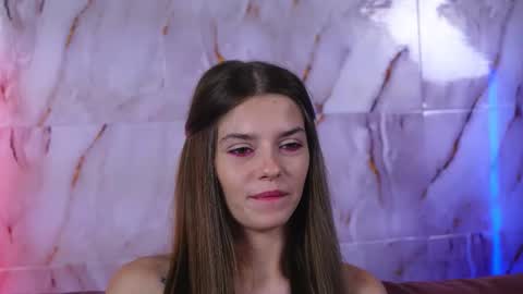 Snapshot of sukie_spooky chatting on October 3, 6:43 am sukie_spooky online show from October 3, 6:43 am