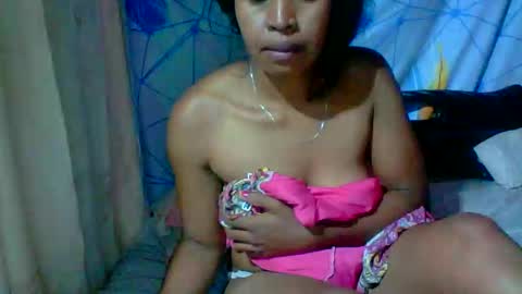 Snapshot of sukietalore chatting on May 23, 11:53 pm SukieTalore online show from May 23, 11:53 pm