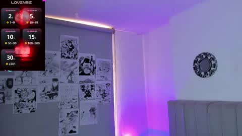 Snapshot of sukifuyu__ chatting on February 17, 6:37 pm    online show from February 17, 6:37 pm