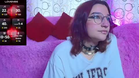    online show from December 1, 9:20 pm