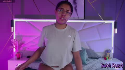 Snapshot of sukirush chatting on June 8, 12:27 pm SUKI online show from June 8, 12:27 pm