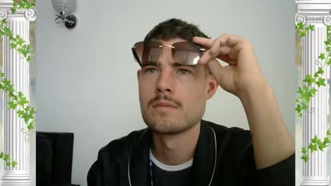 The Sultan online show from December 17, 4:24 pm