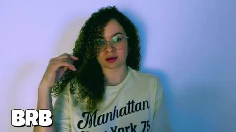 Snapshot of sultrysecrets_ chatting on September 19, 7:36 pm Ann online show from September 19, 7:36 pm