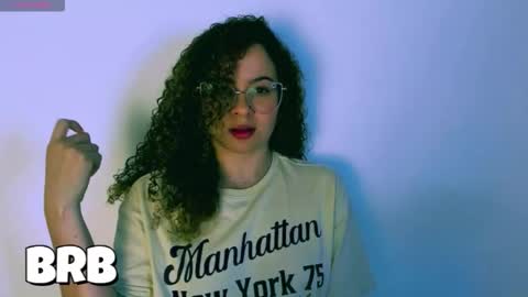 Snapshot of sultrysecrets_ chatting on February 8, 10:35 pm Ann online show from February 8, 10:35 pm