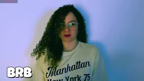 Snapshot of sultrysecrets_ chatting on February 10, 9:19 pm Ann online show from February 10, 9:19 pm