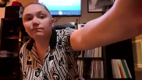 sum - maybe  online show from September 9, 1:38 am