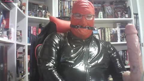 Snapshot of sumisolatex chatting on February 9, 6:01 pm Sumisolatex online show from February 9, 6:01 pm